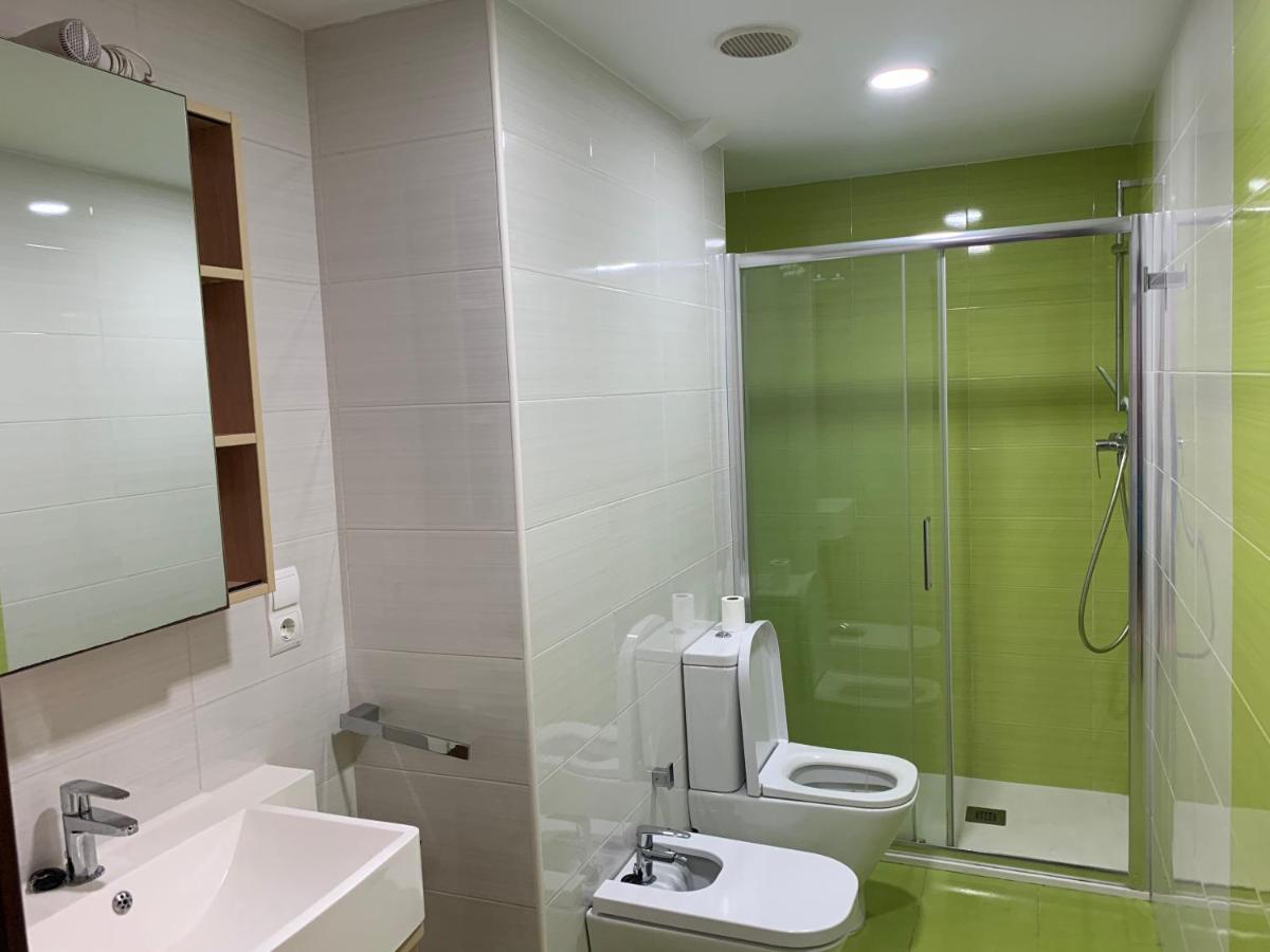 Habitacion Con Cama Individual, Piso Compartido En Avenida Blasco Ibanez Valence Extérieur photo